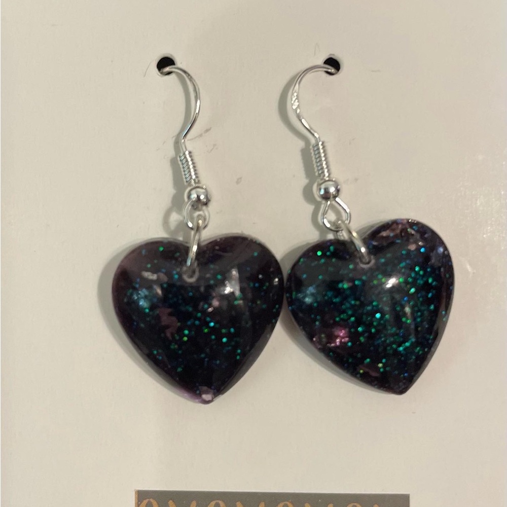 Handmade resin jewelry. Customizable. Any color. Lightweight. - Picture 14 of 16